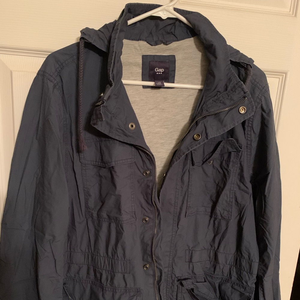 Men’s casual navy jacket with hood size medium made by gap